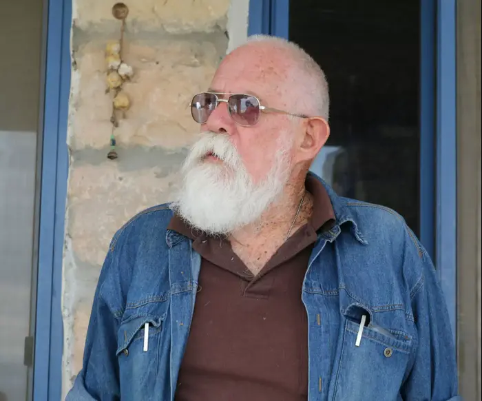 שמעון כהנר (קאצ'ה) חברו של מאיר הר ציון שהלך לעולמו בגיל 80 (ערן גילווארג) שמעון כהנר (קאצ'ה) חברו של מאיר הר ציון שהלך לעולמו בגיל 80 (ערן גילווארג)