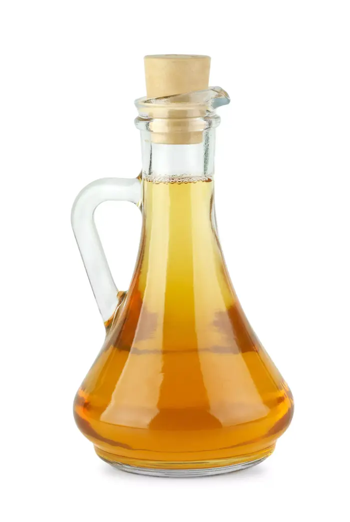 בקבוק חומץ (ShutterStock)