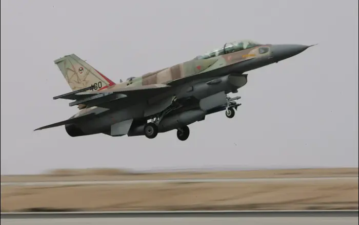 מטוס F-16I של חיל האוויר הישראלי (AP) מטוס F-16I של חיל האוויר הישראלי (AP)