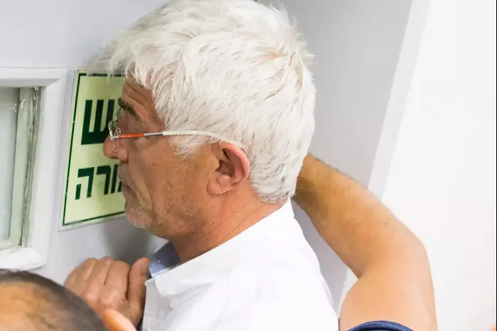 יאיר ביטון החשוד בהלבנת הון באמצעות חברת בנייה והעברת הכסף לארגון פשע. מאי 2014 (יותם רונן) יאיר ביטון החשוד בהלבנת הון באמצעות חברת בנייה והעברת הכסף לארגון פשע. מאי 2014 (יותם רונן)