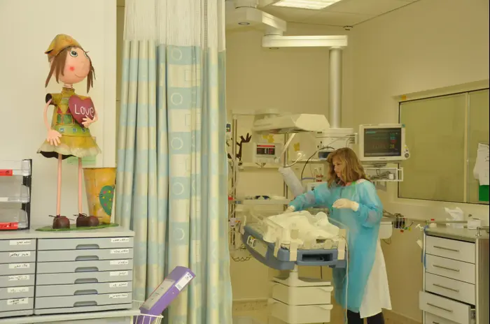 מחלקת טיפול נמרץ ילדים בבית החולים קפלן (מערכת וואלה! NEWS , בית חולים קפלן) מחלקת טיפול נמרץ ילדים בבית החולים קפלן (מערכת וואלה! NEWS , בית חולים קפלן)
