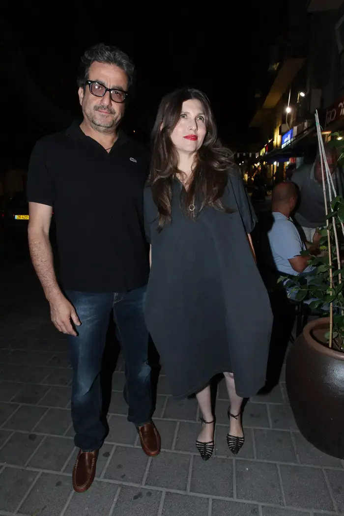 קרן מור מנשה נוי (רפי דלויה) קרן מור מנשה נוי (רפי דלויה)