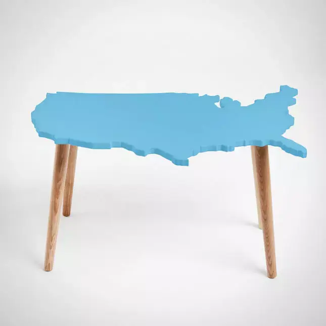 שולחן אמריקה (אתר רשמי , www.brit.co)