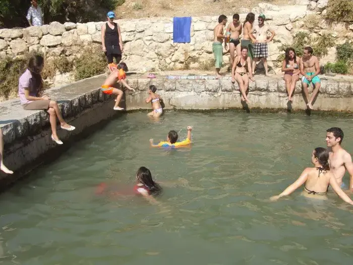מעיין ליפתא (יח"צ , איל שפירא) מעיין ליפתא (יח"צ , איל שפירא)