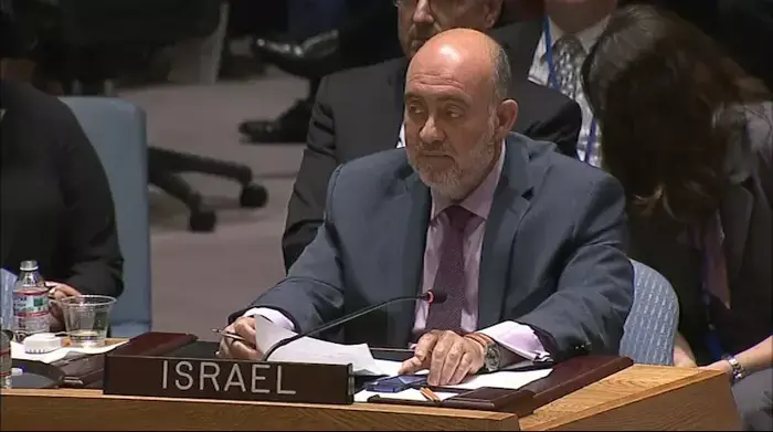 השגריר השמיע אזעקה באו"ם: "הטילים הפכו שגרה" (רויטרס) השגריר השמיע אזעקה באו"ם: "הטילים הפכו שגרה" (רויטרס)