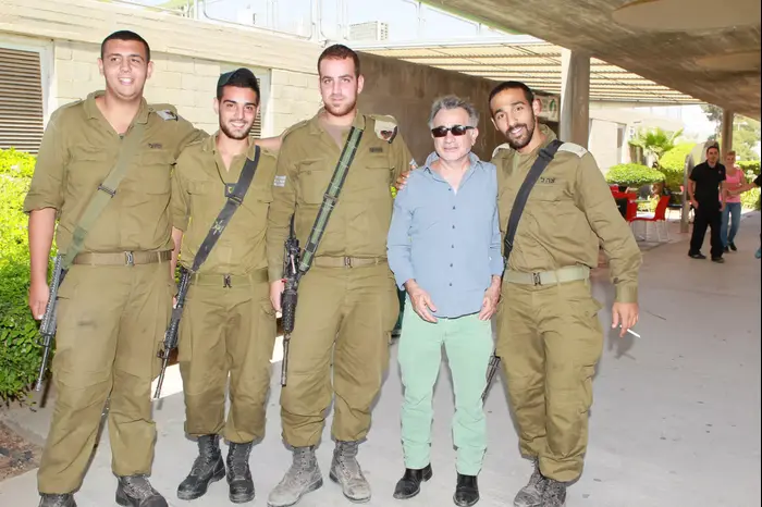 משה איבגי (ראובן שניידר) משה איבגי (ראובן שניידר)