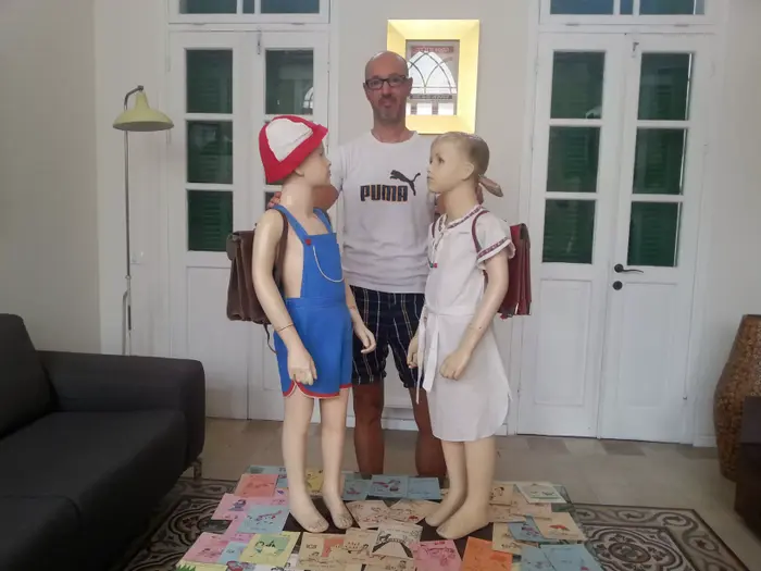 בית ספר של פעם תלמידים פריטים נוסטלגיים (מערכת וואלה! NEWS , זיו ריינשטיין)