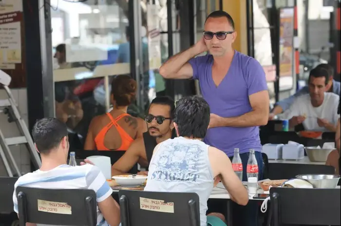 מה קשור (ברק פכטר) מה קשור (ברק פכטר)