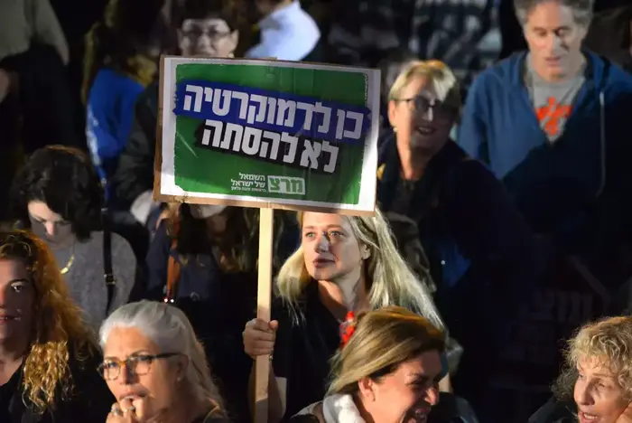 העצרת לציון 19 שנים לרצח ראש הממשלה יצחק רבין, 1 בנובמבר 2014 (ראובן קסטרו) העצרת לציון 19 שנים לרצח ראש הממשלה יצחק רבין, 1 בנובמבר 2014 (ראובן קסטרו)