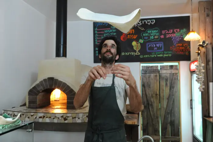 סיור קולינרי בערד (ראובן קסטרו) סיור קולינרי בערד (ראובן קסטרו)