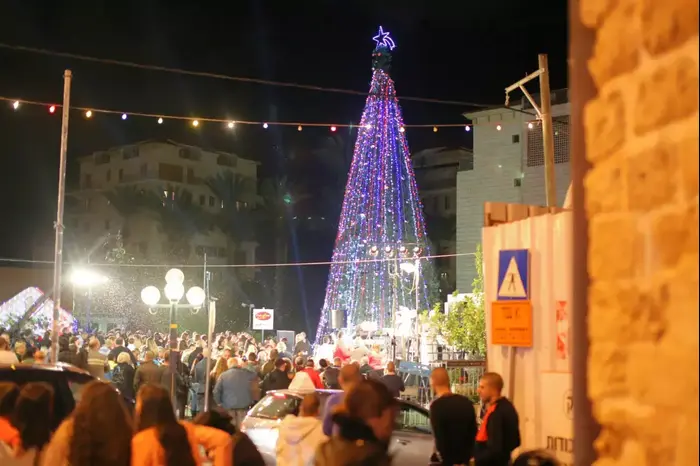 חגיגות חג המולד ביפו (דרור עינב) חגיגות חג המולד ביפו (דרור עינב)