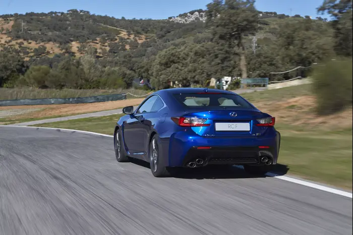 השקה לקסוס RCF דצמבר 2014 (קובי ליאני , יצרן) השקה לקסוס RCF דצמבר 2014 (קובי ליאני , יצרן)