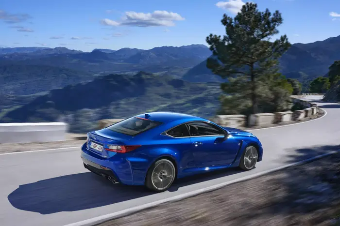 השקה לקסוס RCF דצמבר 2014 (קובי ליאני , יצרן) השקה לקסוס RCF דצמבר 2014 (קובי ליאני , יצרן)