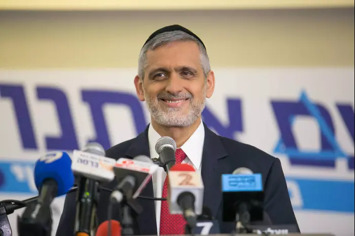 אלי ישי במסיבת עיתונאים מכריז על הקמת מפלגה חדשה (נועם מושקוביץ) אלי ישי במסיבת עיתונאים מכריז על הקמת מפלגה חדשה (נועם מושקוביץ)
