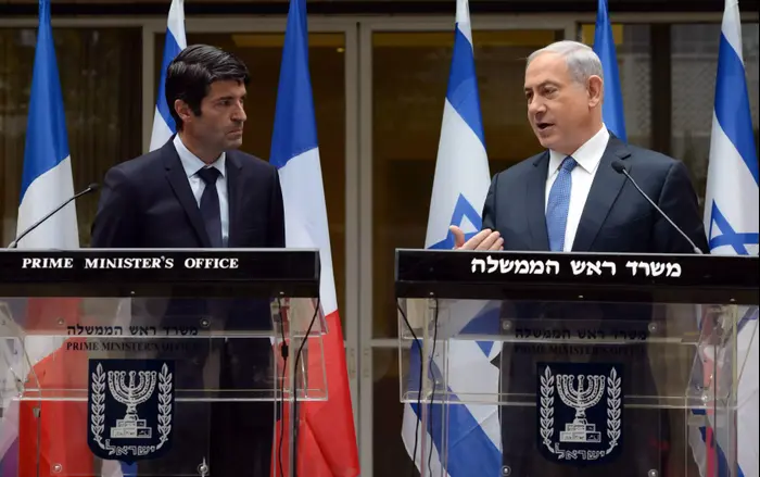 ראש הממשלה בנימין נתניהו נפגש עם שגריר צרפת בישראל פטריק מיזונאב (לשכת העיתונות הממשלתית , חיים צח) ראש הממשלה בנימין נתניהו נפגש עם שגריר צרפת בישראל פטריק מיזונאב (לשכת העיתונות הממשלתית , חיים צח)