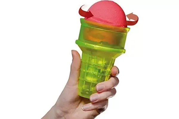 גלידה מסתובבת (יח"צ , us-gadgets.com) גלידה מסתובבת (יח"צ , us-gadgets.com)