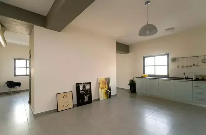 דירה בפלורנטין (בנין ודיור , אילן נחום) דירה בפלורנטין (בנין ודיור , אילן נחום)