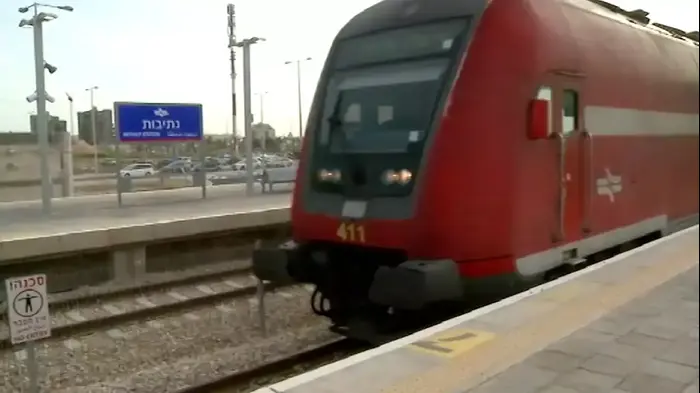 נחנכה תחנת הרכבת הראשונה בנתיבות (שי מכלוף)