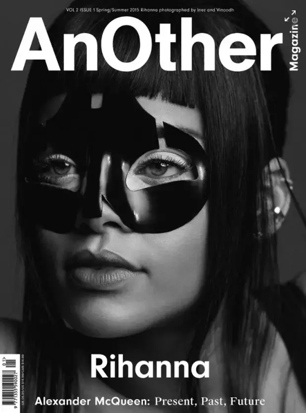 ריהאנה במחווה לאלכסנדר מקווין במגזין Another (סריקה) ריהאנה במחווה לאלכסנדר מקווין במגזין Another (סריקה)