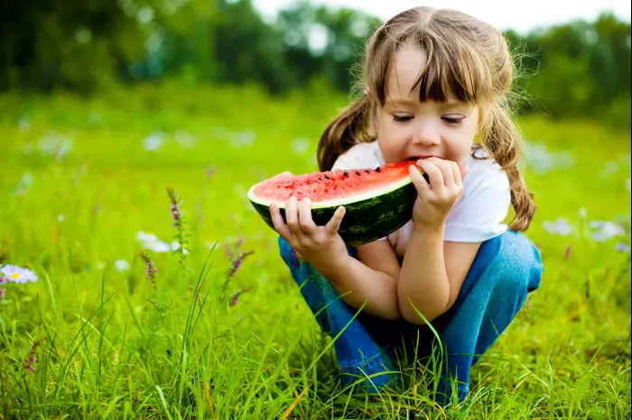ילדים אוכלים נכון (ShutterStock)