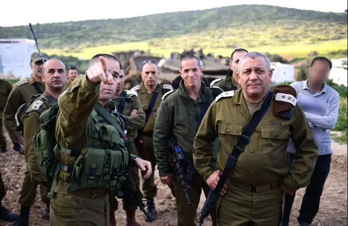 הרמטכ"ל היום באיו"ש במהלכו של התרגיל המטכ"לי.מרץ 2015 (דובר צה"ל) הרמטכ"ל היום באיו"ש במהלכו של התרגיל המטכ"לי.מרץ 2015 (דובר צה"ל)