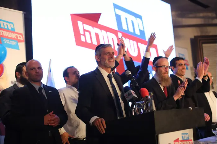אלי ישי במטה מפלגת יחד, מרץ 2015 (טלי מאייר ) אלי ישי במטה מפלגת יחד, מרץ 2015 (טלי מאייר )