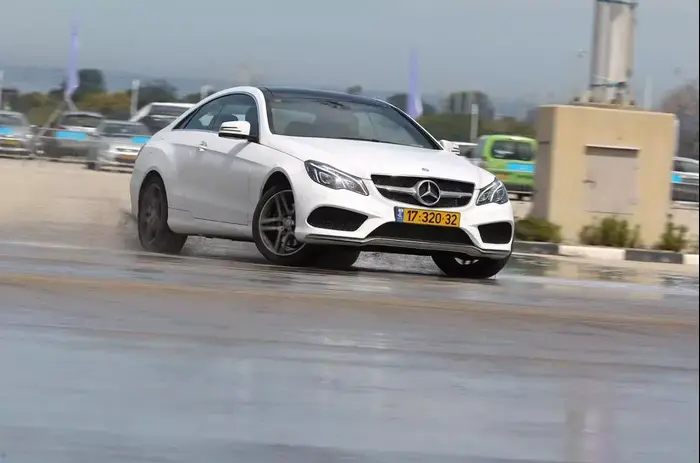 אירוע חווית נהיגה מרצדס AMG (מערכת וואלה! NEWS , רמי גלבוע) אירוע חווית נהיגה מרצדס AMG (מערכת וואלה! NEWS , רמי גלבוע)
