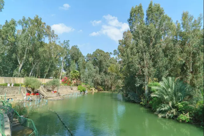מוצא הירדן ליד הכינרת, בין דגניה ב' ובית זרע. מרץ 2015 (מערכת וואלה! NEWS , חמד אלמקת) מוצא הירדן ליד הכינרת, בין דגניה ב' ובית זרע. מרץ 2015 (מערכת וואלה! NEWS , חמד אלמקת)