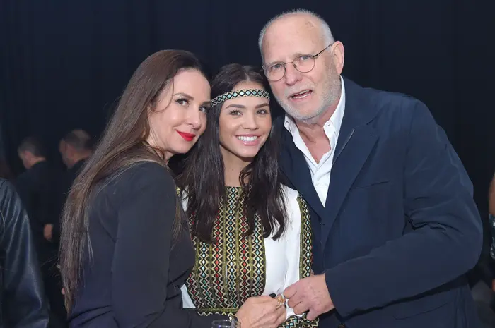 לאה שנירר רוסלנה רודינה (יח"צ , שרון רביבו) לאה שנירר רוסלנה רודינה (יח"צ , שרון רביבו)