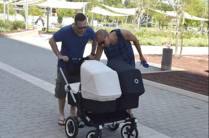 אוהד חיטמן (מערכת וואלה! NEWS , צ'ינו) אוהד חיטמן (מערכת וואלה! NEWS , צ'ינו)