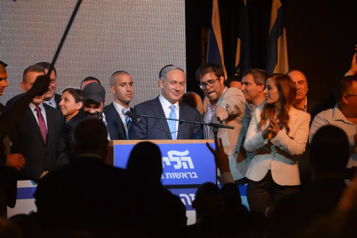 בנימין נתניהו (ראובן קסטרו) בנימין נתניהו (ראובן קסטרו)