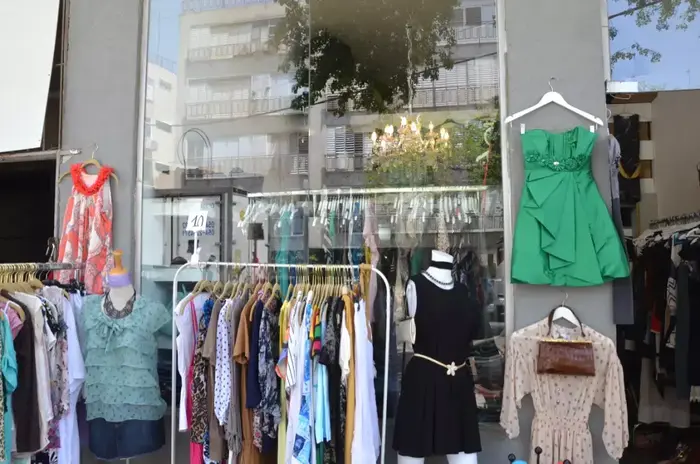 חנויות וינטג' ויד שניה בגבעתיים (מערכת וואלה! NEWS , איילת גלאור) חנויות וינטג' ויד שניה בגבעתיים (מערכת וואלה! NEWS , איילת גלאור)
