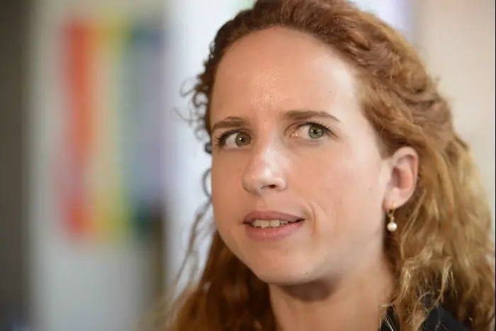 ח"כ סתיו שפיר, הפנינג גאווה באוניברסיטת בר אילן, 14 ביוני 2015 (ראובן קסטרו) ח"כ סתיו שפיר, הפנינג גאווה באוניברסיטת בר אילן, 14 ביוני 2015 (ראובן קסטרו)