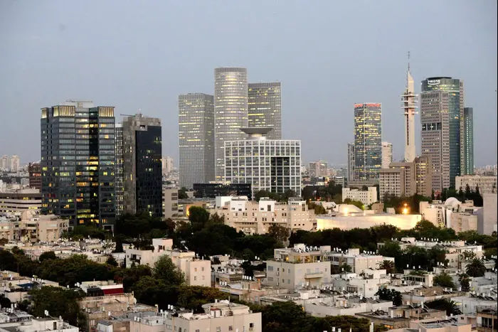 תל אביב (ראובן קסטרו) תל אביב (ראובן קסטרו)