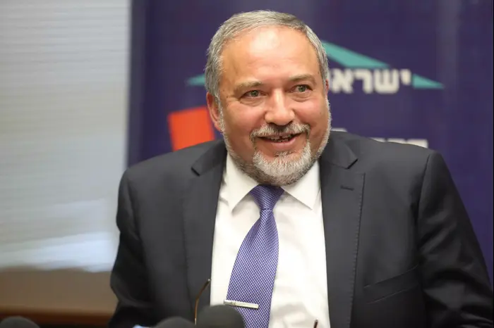 ח"כ אביגדור ליברמן, ישיבת סיעת ישראל ביתנו (נועם מושקוביץ) ח"כ אביגדור ליברמן, ישיבת סיעת ישראל ביתנו (נועם מושקוביץ)