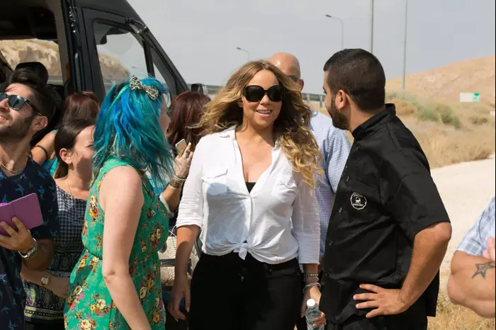 מריה קארי מסוק (מור שאולי)