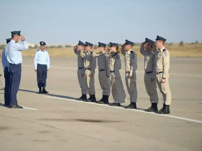 נווטת דתייה (דובר צה"ל) נווטת דתייה (דובר צה"ל)