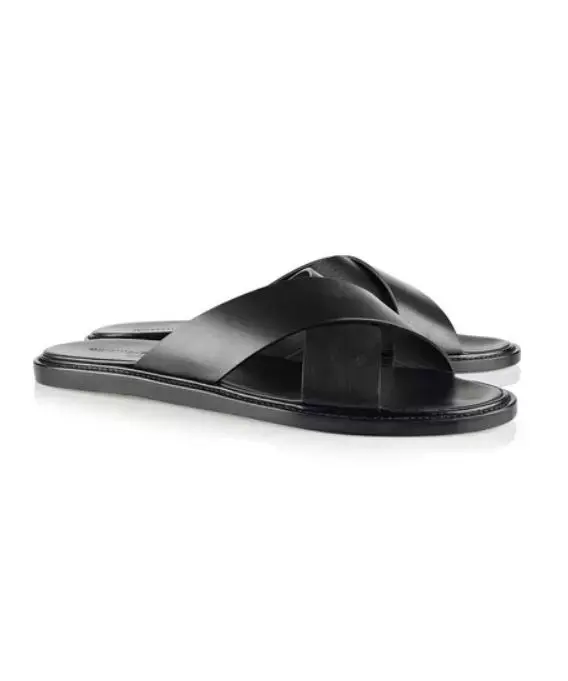 כפכפי איקס שלCommon Projects קיץ 2015. מחיר: 1,279 שקלים (באתר: net a porte) (אתר רשמי) כפכפי איקס שלCommon Projects קיץ 2015. מחיר: 1,279 שקלים (באתר: net a porte) (אתר רשמי)