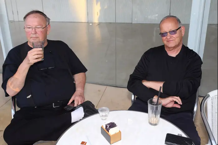 דן שילון, יגאל שילון (יח"צ , איציק בירן) דן שילון, יגאל שילון (יח"צ , איציק בירן)