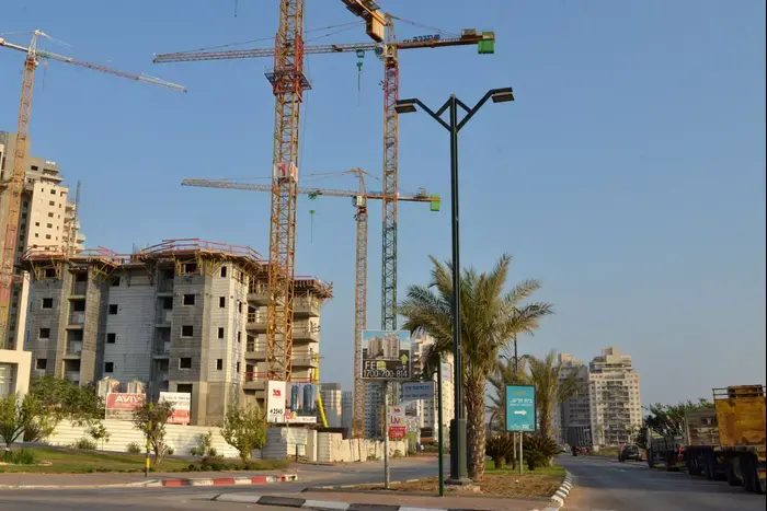 שכונת צמרת המושבה בבאר יעקב (ניב אהרונסון) שכונת צמרת המושבה בבאר יעקב (ניב אהרונסון)