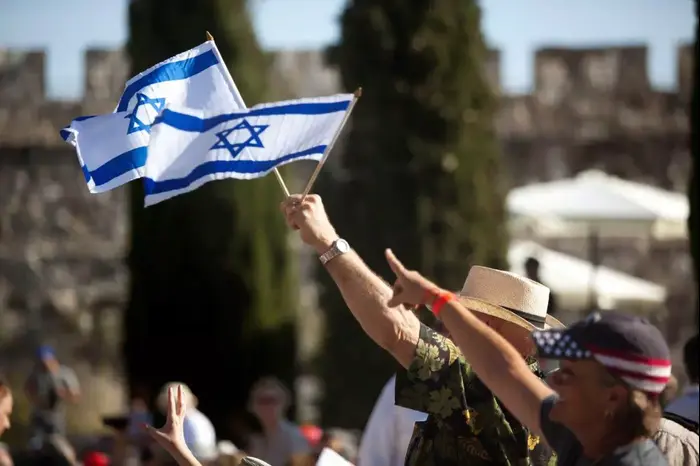 נוצרים אוונגליסטים באירוע בהשתתפות השדרן האמריקני גלן בק בירושלים, 2011 (GettyImages) נוצרים אוונגליסטים באירוע בהשתתפות השדרן האמריקני גלן בק בירושלים, 2011 (GettyImages)