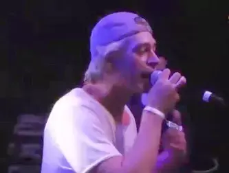 מתיסיהו בהופעה (צילום מסך) מתיסיהו בהופעה (צילום מסך)