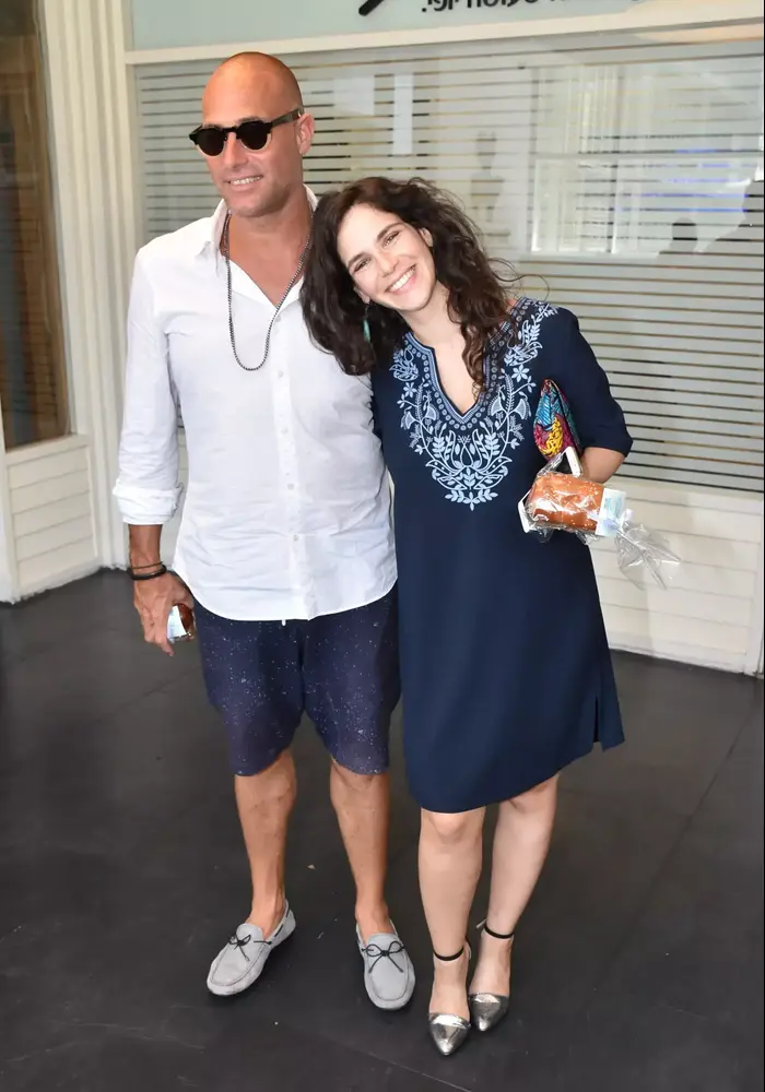 שירה וילנסקי (יח"צ , שלומי צ'יקונה) שירה וילנסקי (יח"צ , שלומי צ'יקונה)