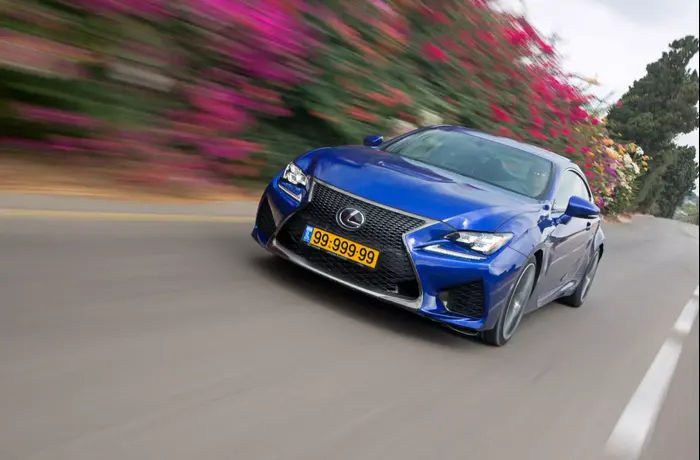 פרויקט עורך אורח. רונן טופלברג מצלם לקסוס RC-F (רונן טופלברג) פרויקט עורך אורח. רונן טופלברג מצלם לקסוס RC-F (רונן טופלברג)
