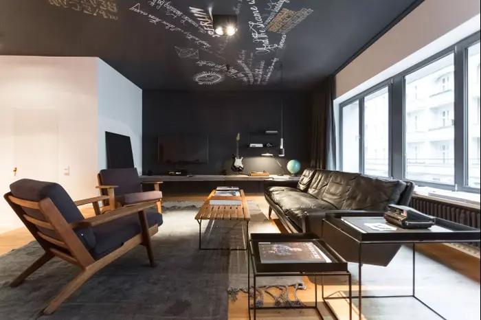דירה בברלין (מערכת וואלה! NEWS , Airbnb)