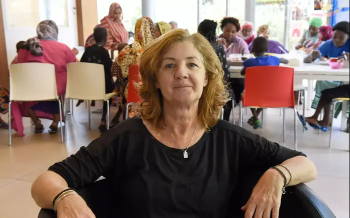 לורה קפיץ, אם הבית בעמותת הצל ליבו של ילד בחולון, ספטמבר 2015 (ראובן קסטרו) לורה קפיץ, אם הבית בעמותת הצל ליבו של ילד בחולון, ספטמבר 2015 (ראובן קסטרו)