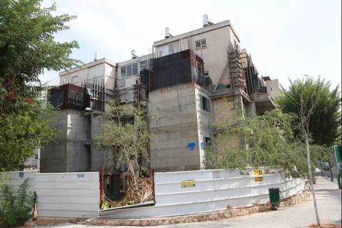 בניין ברחוב פופל 1 בראשון לציון (דרור עינב) בניין ברחוב פופל 1 בראשון לציון (דרור עינב)