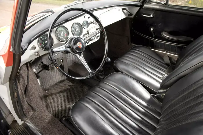 פורשה ג'ניס ג'ופלין (יח"צ , RM Sothebys) פורשה ג'ניס ג'ופלין (יח"צ , RM Sothebys)