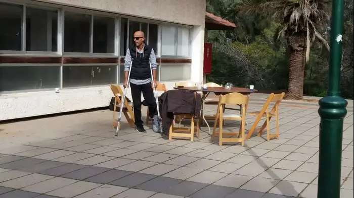 אלי פיניש (מערכת וואלה! NEWS , נשמות טובות) אלי פיניש (מערכת וואלה! NEWS , נשמות טובות)