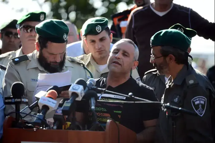 הלווית הדר כהן, בית העלמין הצבאי יהוד. 4 בפברואר 2016 (ניב אהרונסון) הלווית הדר כהן, בית העלמין הצבאי יהוד. 4 בפברואר 2016 (ניב אהרונסון)